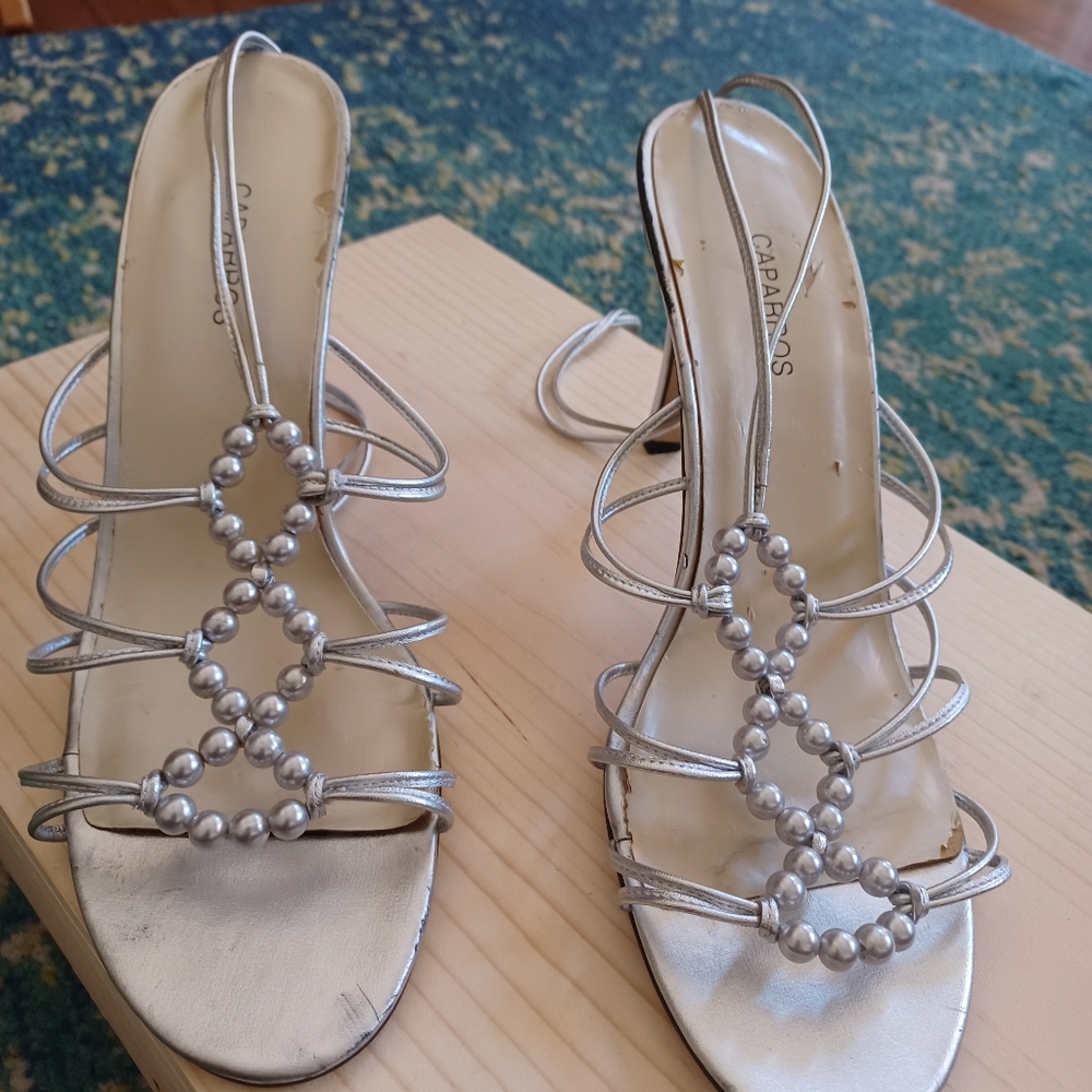 High heels shoes